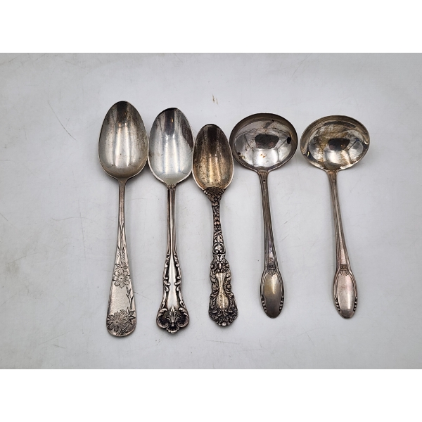 x5 Assorted Vintage Sterling Silver Spoons Total Weight: 102.0g