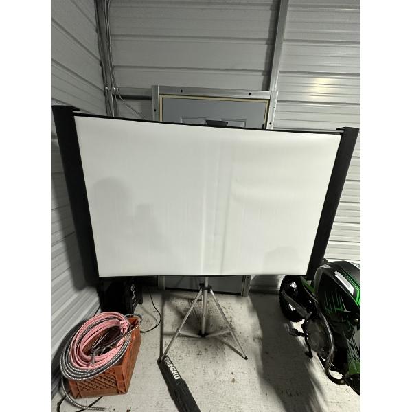 Portable Projector Screen