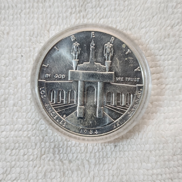 1984 Los Angeles Olympic Commemorative Silver Dollar - 90% Silver