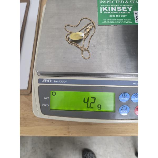 14k Gold Chain In Box, With Tags. 4.2g Total Weight