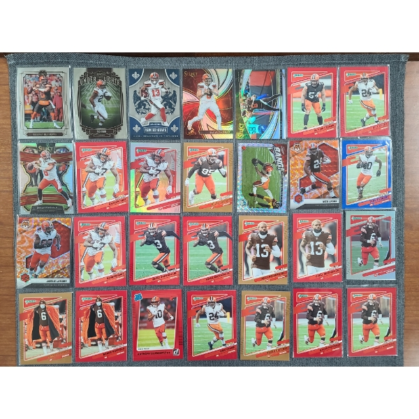 Lot of 28 Asstd Panini Cleveland Browns Trading Cards Including Parallels! Mayfield, Chubb & More!