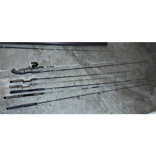 PICKUP IN CANTON - AS SEEN IN PICTURES LOT OF 7 FISHING RODS - SEE PICS