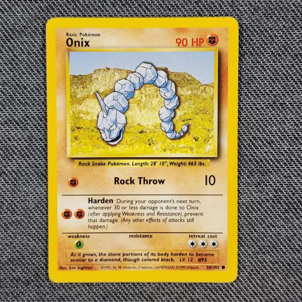 Onix 56/102 Vintage Base Set Pokemon Trading Card in Near Mint Condition!