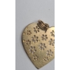 Image 5 : 14K Gold Heart-shaped Floral Openwork Pendant & 14K Gold Two-Tone Celestial Pendant - Weight: 2.1g
