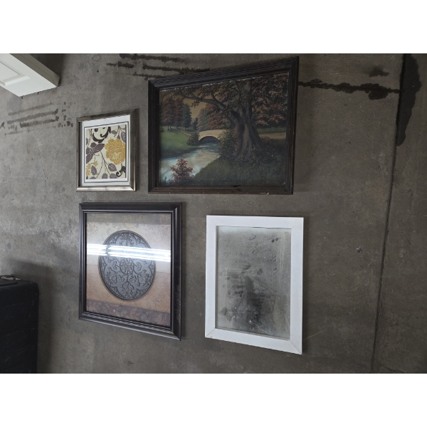 Pick Up Is Off Site- 115 Ely St Alliance Oh.   Home Decor Including 22'' Painting & 16'' Mirror