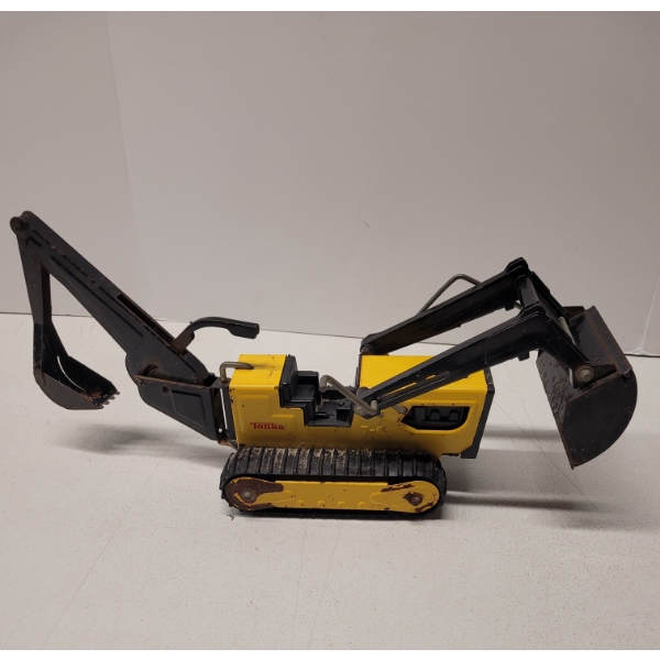 Vintage Tonka Digger