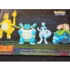 Image 3 : 1998 Topps Pokemon Mewtwo Strikes Back Holo Trading Cards Ft. Mewtwo & Clones
