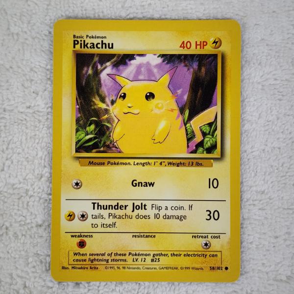 Pikachu 58/102 Vintage Base Set Pokemon Trading Card