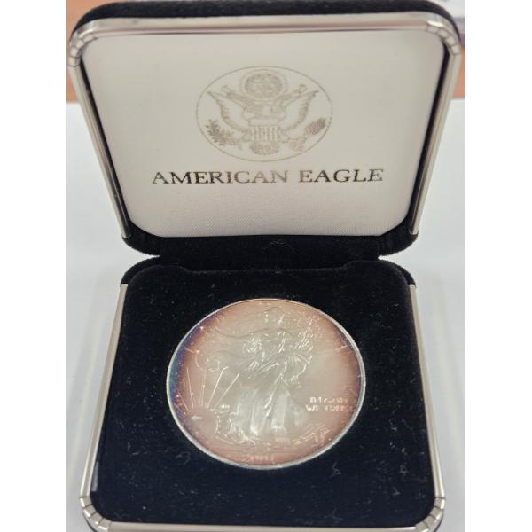 2001 AMERICAN EAGLE UNITED STATES 1 OZ .999 FINE SILVER ROUND 