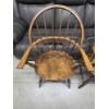 Image 7 : Beautiful Pair Of Vintage 2' x 3' 1'' Walnut Bow-Back Windsor Arm Chairs In Fabulous Condition 