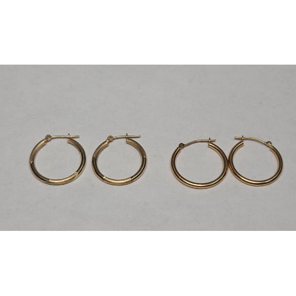 (2) Sets Of Beautiful 14K Yellow Gold Hoop Earrings - Total Weight: 2.2g