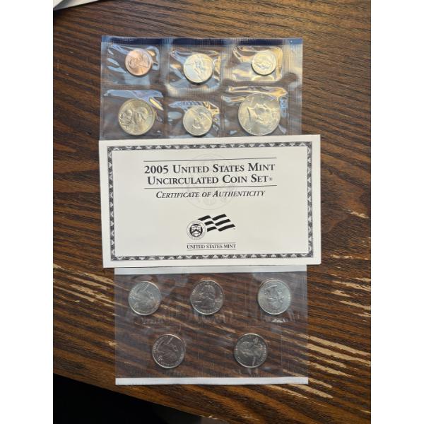 U.S. Mint UNC Coin Set - FV $14.80 - 2004 & 2005 Philadelphia & Denver - Philadelphia with Certifici
