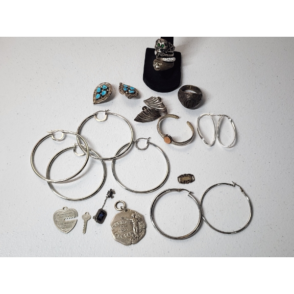 Lot of Assorted Sterling Silver Jewelry: Earrings, Rings, Pendants TW: 106.9g
