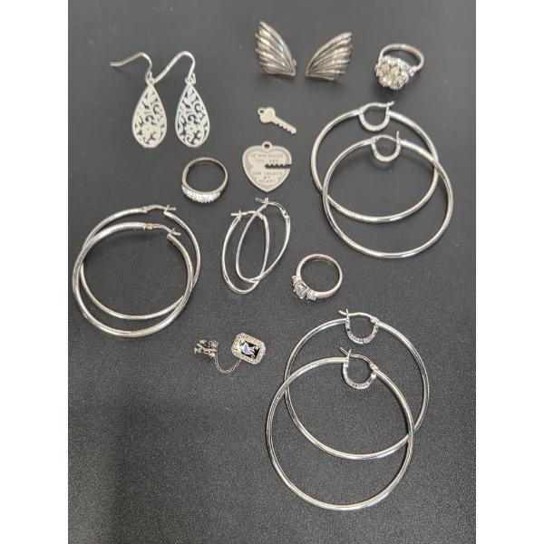 Excellent Sterling Silver Group Including Rings, Earrings, & Pendants - 44.9 Grams