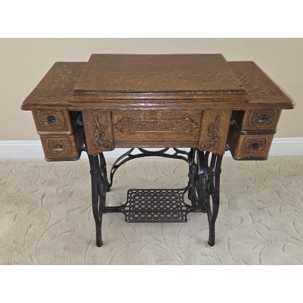 *Pick Up At Mantua Home-No Shipping Available* Remarkable Condition Vintage Standard Treadle 