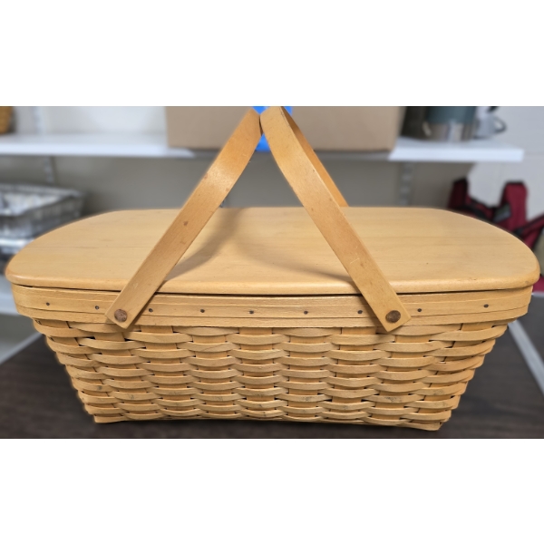 20"x14"  Longaberger Picnic Basket