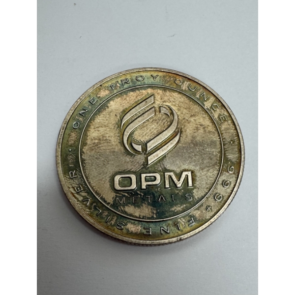 One Troy Ounce .999 Fine Silver Round Coin- OPM Metals. Beautiful Condition!