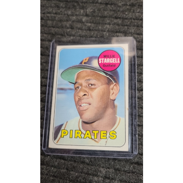 1969 Topps Willie Stargell #545 Pittsburgh Pirates Baseball Card 