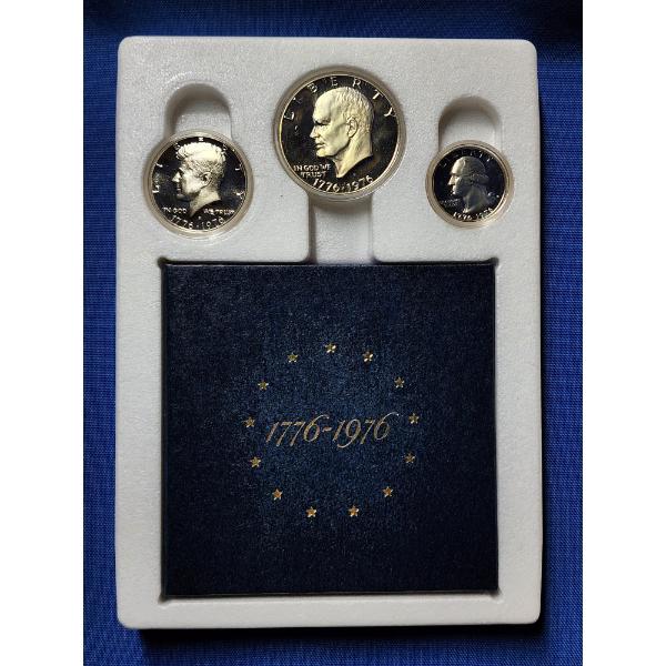 1976 United States Bicentennial SILVER Proof Coin Set in Original Packaging With Protective Capsules