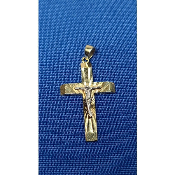 14K Gold Crucifix Pendant - Weight: 1.9g