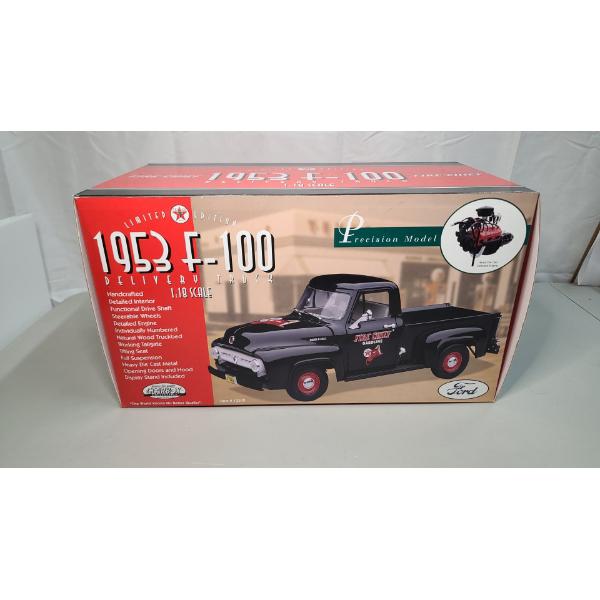 Limited Edition Texaco/Gearbox 1953 F-100 1:18 Scale Collectible Delivery Truck Brand New In Box