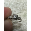 Image 5 : Beautiful 14k White Gold Diamond Ring 1.8g, Ring Size 8
