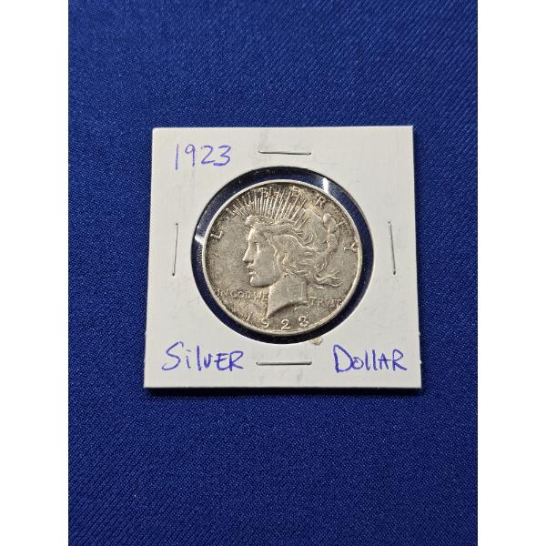 1923- D Silver Peace Dollar, Excellent Condition Coin!