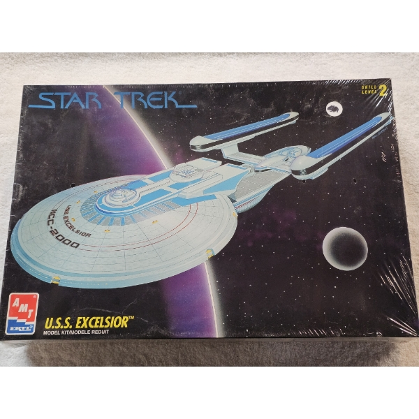 Star Trek - USS Excelsior - Model Kit - SEALED/NIB!!!