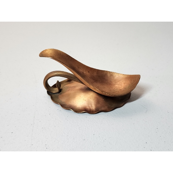 Vintage Gregorian Copper Pipe Stand Holder - TW: 63.3g