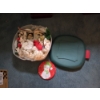 Image 1 : PICKUP IN CANTON - Plastic Storage Container Of Snowman Decorations In Great Condition 
