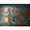 Image 3 : Official 1972 United States Mint Uncirculated Coin Set in its Original Government Packaging