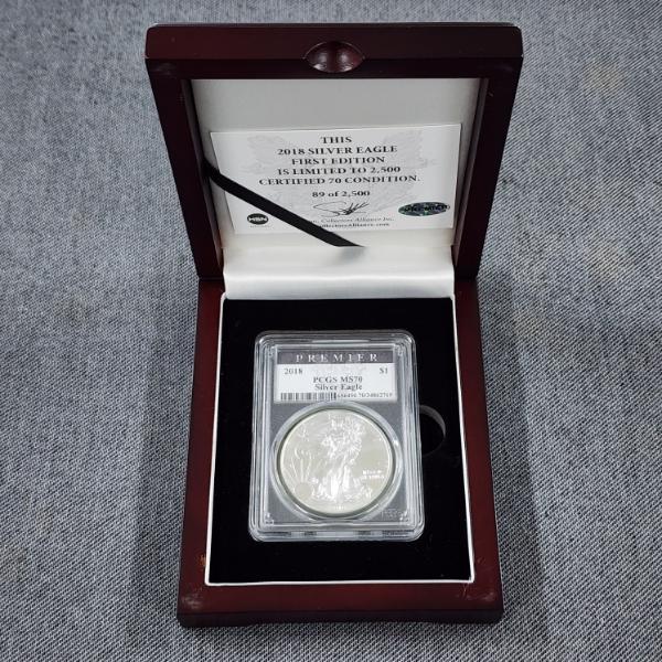PCGS MS70 United States 2018 Silver 1 Oz .999 Fine Eagle in Nice Wooden Case