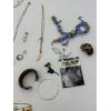 Image 7 : Jewelry Box full of Beautiful Jewelry - Buttons - Nekclaces - Earrings - Keychains 
