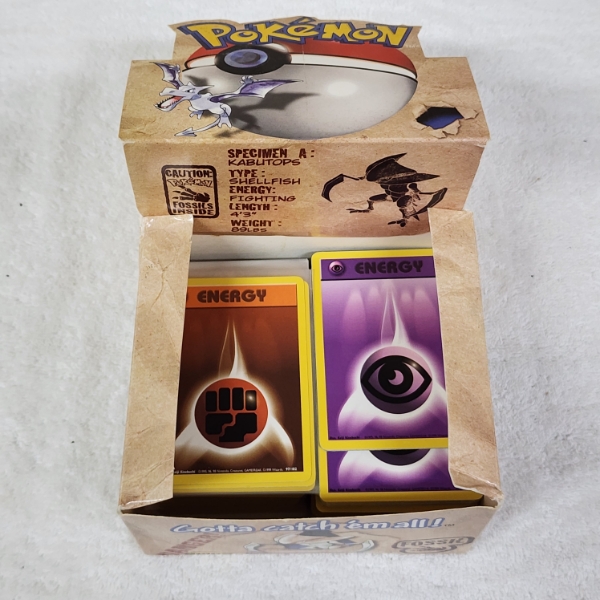 Vintage Unsealed Pokemon Fossil Set Booster Box Filled With Vintage Pokemon Energy Trading Cards