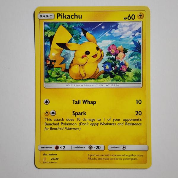 Pikachu 29/30 Vintage Pokemon Trading Card