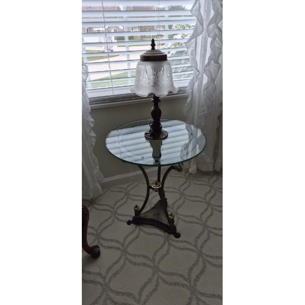 PICKUP IN NORTHFIELD - Round Glass Top Occasional Table 18" Diam 20" Tall - See Pics 