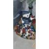 Image 4 : Louisville Home Pickup - MASSIVE MASSIVE MASSIVE - Group Of Christmas Decor A Show - Excellent!
