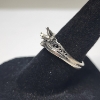 Image 2 : 14K White Gold Ring with Beautiful Intricate Details - Size 6 - Total Weight: 3.4g