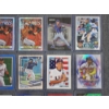 Image 5 : 15 Assorted Near Mint Baseball Trading Cards Including 4 Autographs