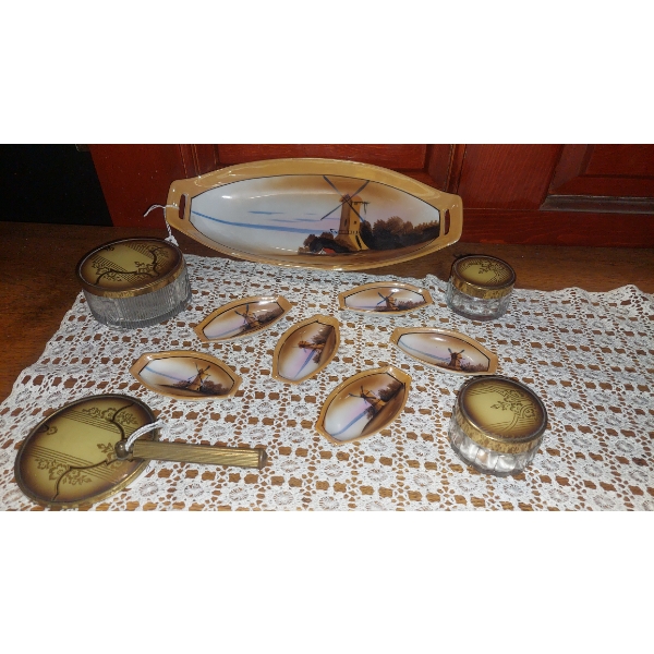 Vintage Nippon - 11 Pc Desk Set & Elongated Bowl & Small Accompanying Dishes - Perfect