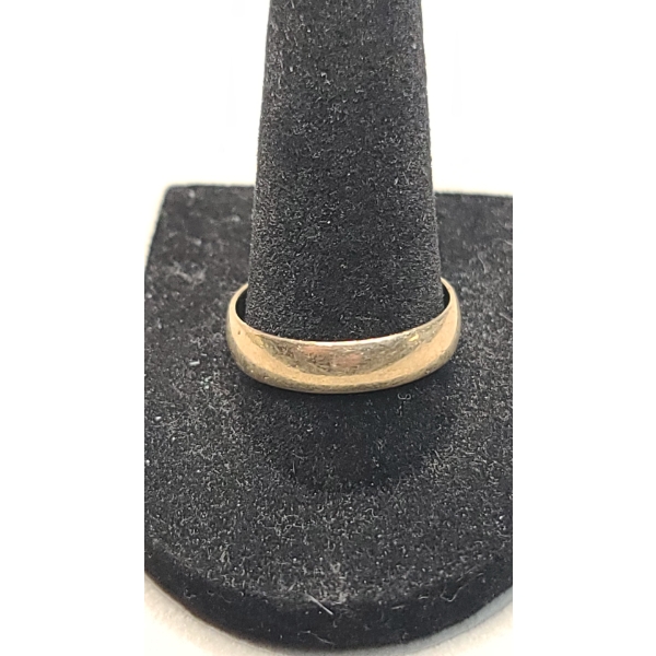 10K Yellow Gold Wedding Band - Size 10 - Weight: 3.2g