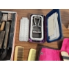 Image 3 : Lot of Vintage Grooming/Barber/Manicure Items