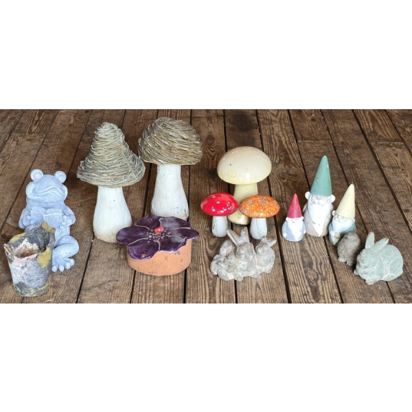 15pc Outdoor Decor - Mushrooms, Gnomes and More