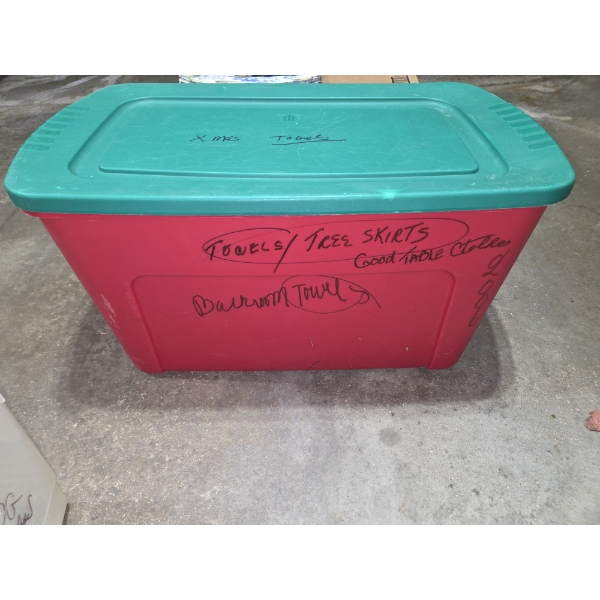 Large Red & Green Tote With New And Like New Linens, Towels, Placemats & More