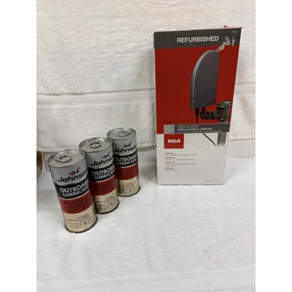 Refurbished digital amplified indoor/outdoor antenna RCA & Johnson Outboard Lubricant Cans (3 unopen