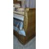 Image 2 : Gorgeous solid Oak And MINT Condition Queen Size Sleigh Bed - Everything Included 