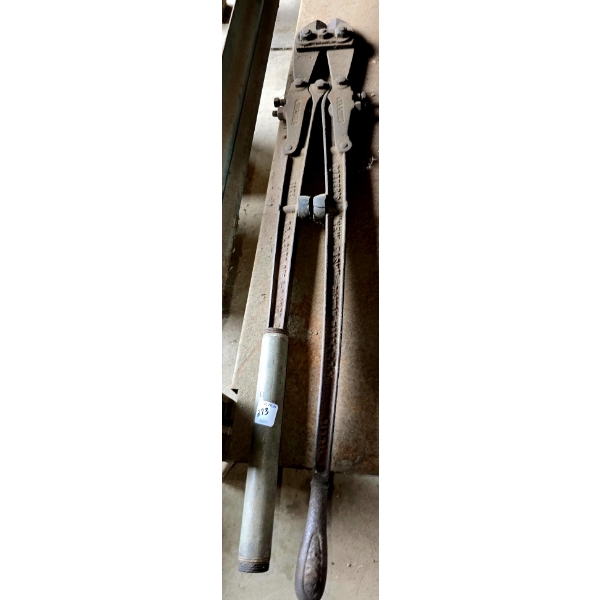 Huge Bolt Cutters