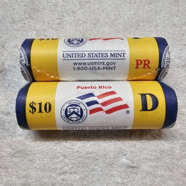 Two 2009 United States Mint Rolls containing 40 Uncirculated Puerto Rico Quarters AFV $20.00