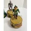 Image 5 : Enesco Music Boxes - Dorothy - Lion - Tin Man - Scarecrow - Emerald City Figurine