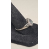Image 3 : Women's 10K White Gold Ring With Mystic Topaz - Size 8 - Weight: 2.2g
